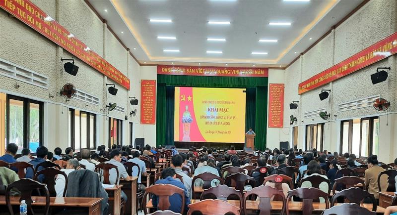 Quang cảnh Hội nghị tập huấn công tác dân vận huyện Lâm Hà năm 2024