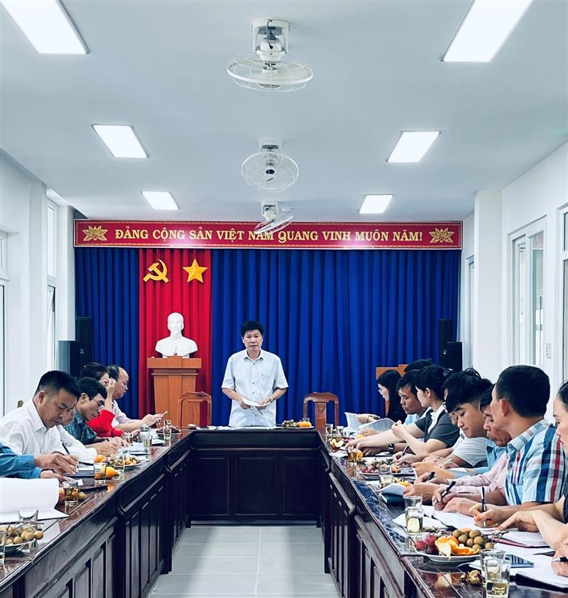 Đồng chí Nguyễn Văn Tân – Phó Bí thư Huyện ủy, Chủ tịch HĐND huyện Lâm Hà phát biểu kết luận