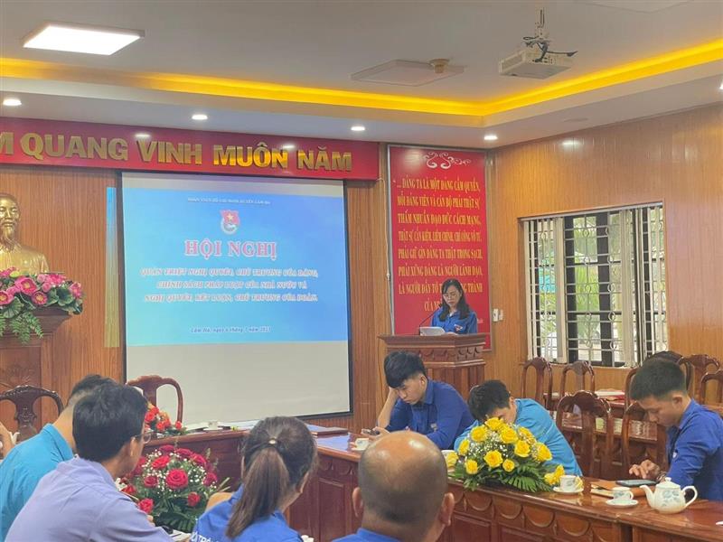 Tổ chức quán triệt các văn bản của cấp trên về công tác Đoàn trên địa bàn huyện