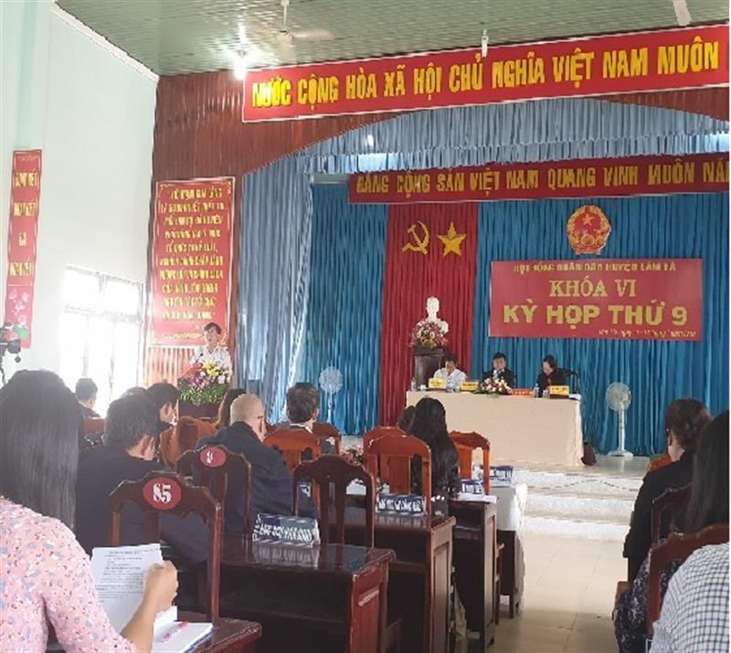 Kỳ họp thứ 9 Hội đồng nhân dân huyện khoá VI